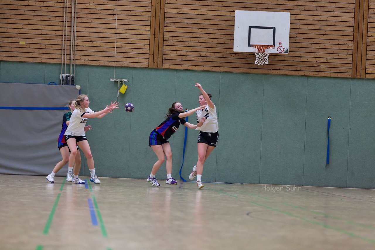 Bild 155 - B-Juniorinnen SV Henstedt-Ulzburg - SG Wittorf / FT Neumnster : Ergebnis: 19:22